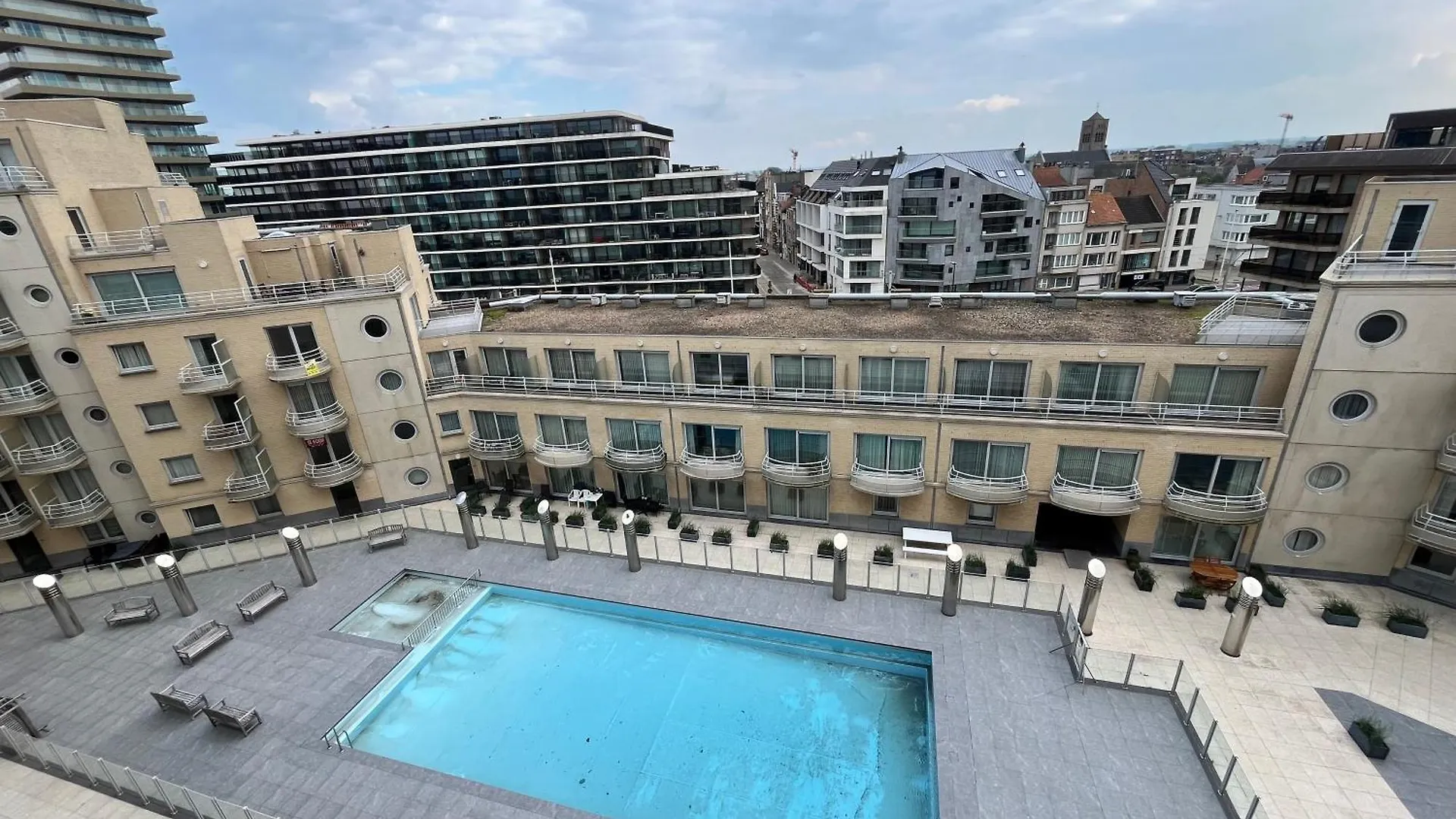 Zeezicht V - 1 Bedroom Apartment With Frontal Seaview T50 Ostend