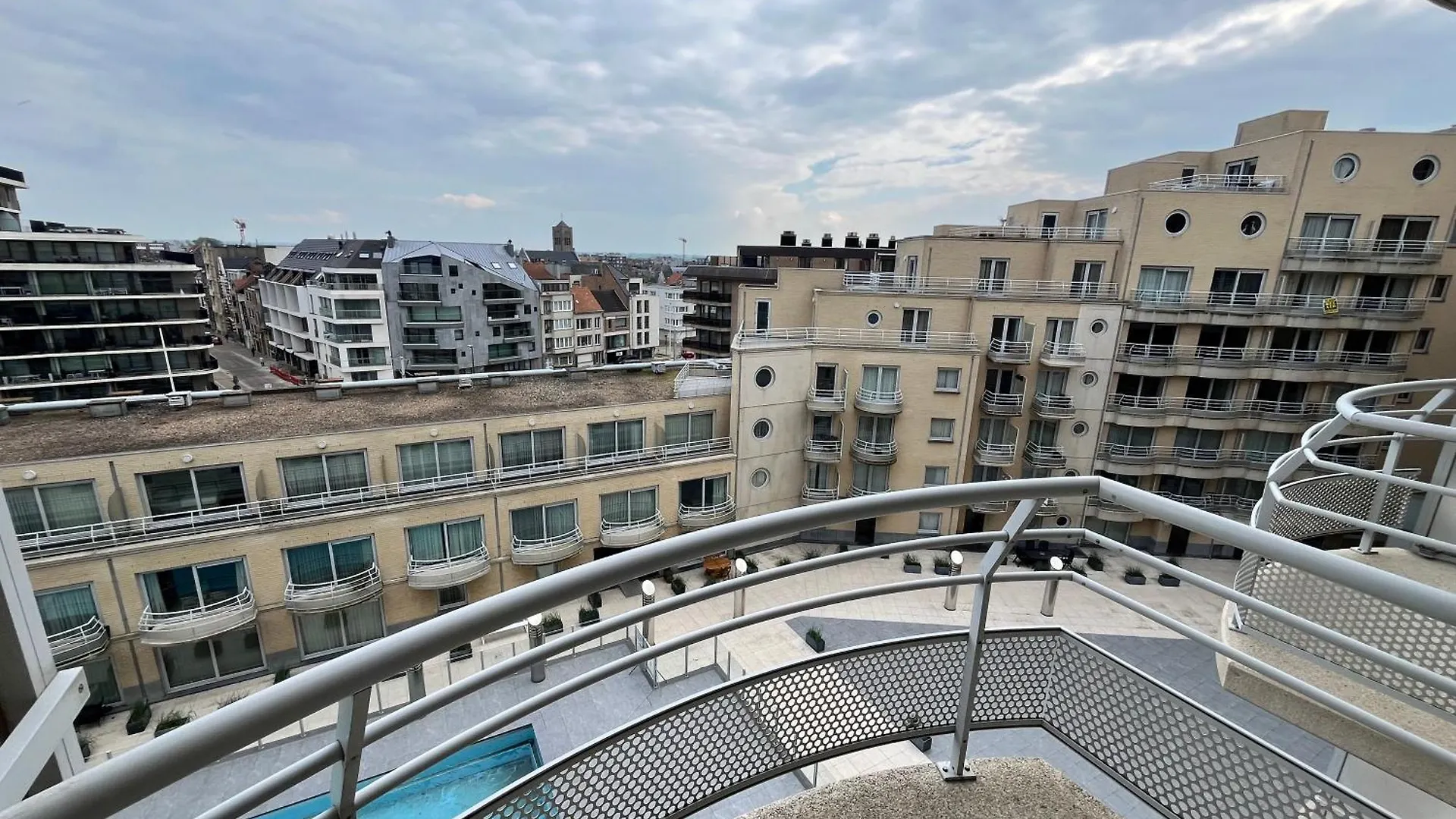 Zeezicht V - 1 Bedroom Apartment With Frontal Seaview T50 Ostend